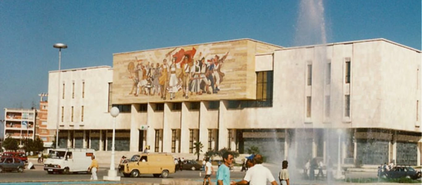 «Ναι» από την αλβανική βουλή για νομοσχέδιο κατά του αντισημιτισμού